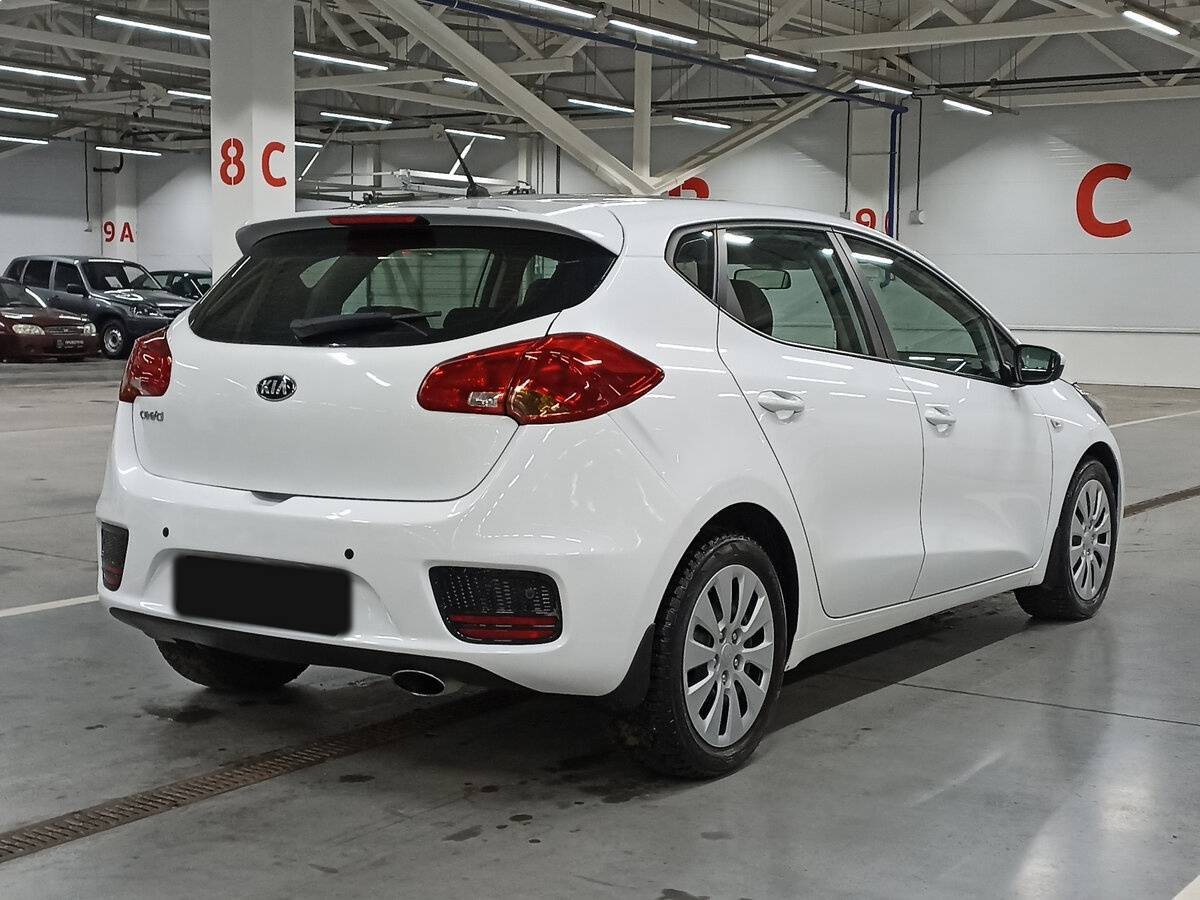Купить Kia Ceed, 2015, 189 400 км, фото №5