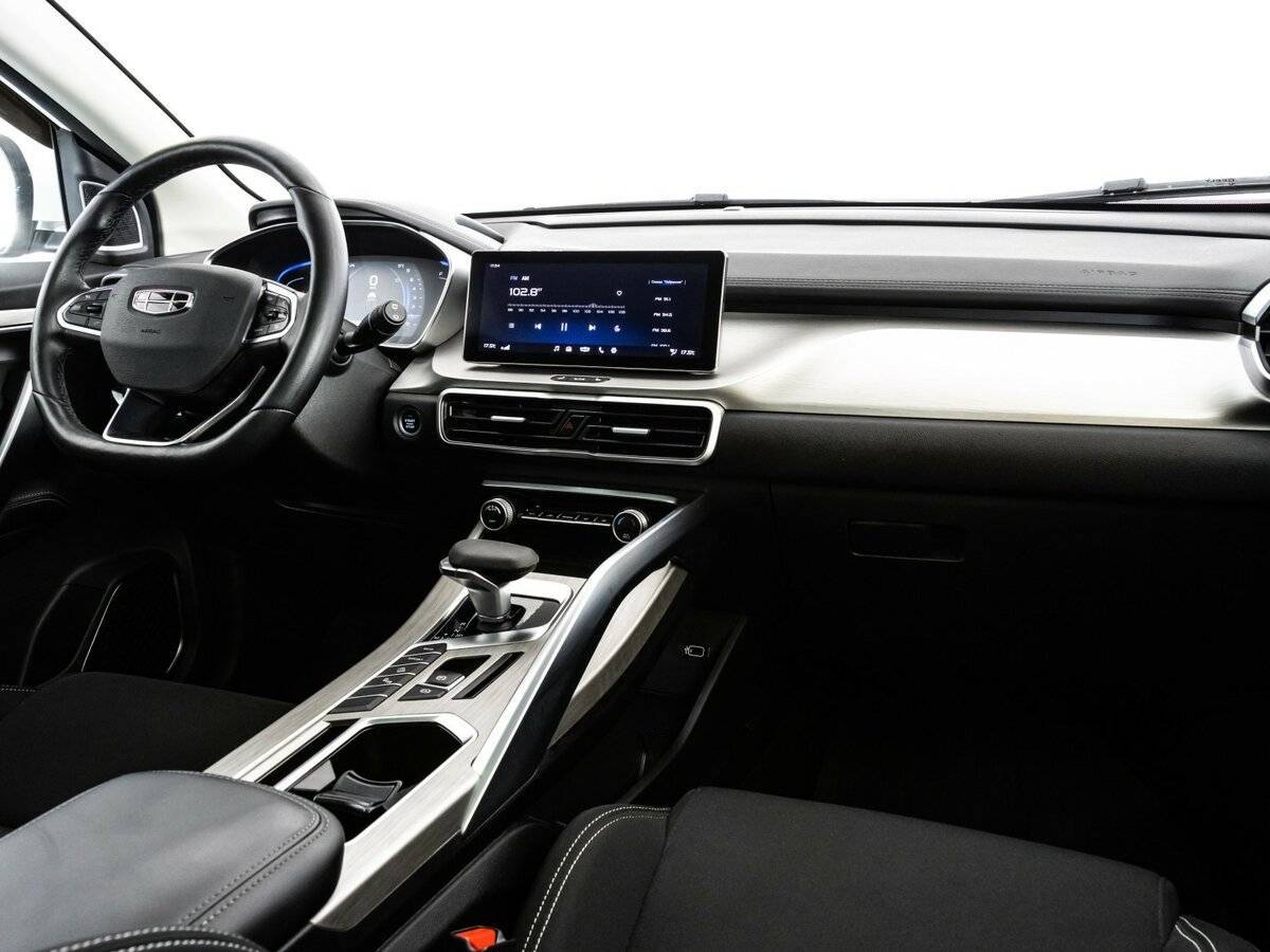 Купить Geely Coolray, 2023, 79 336 км, фото №9