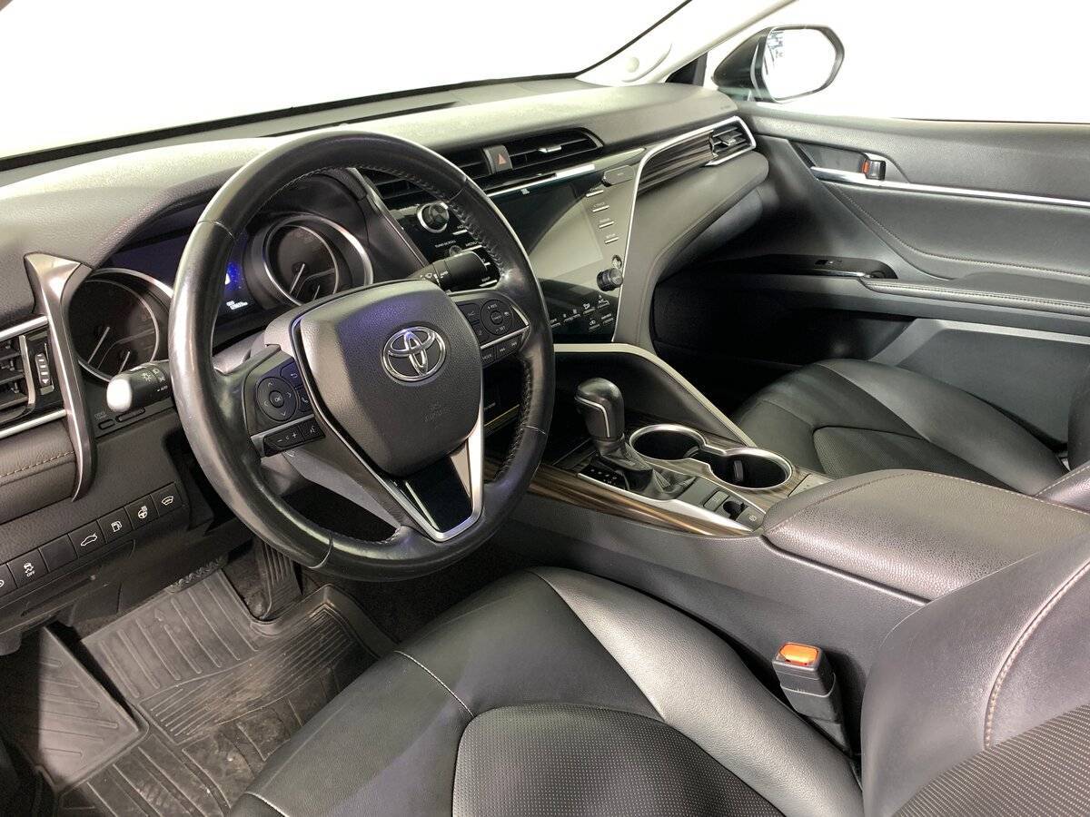 Купить Toyota Camry, 2018, 129 654 км, фото №11