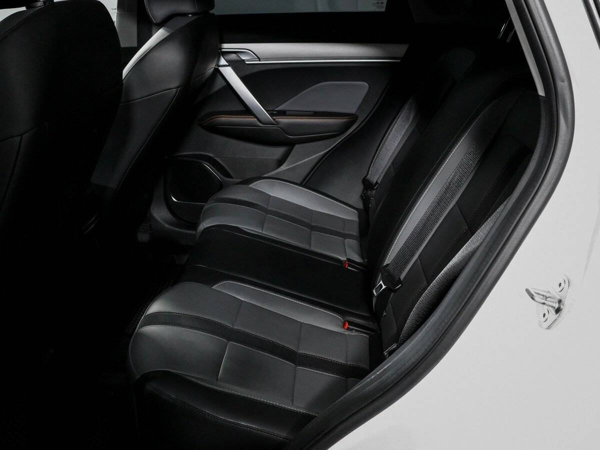 Купить Geely Coolray, 2023, 14 852 км, фото №10