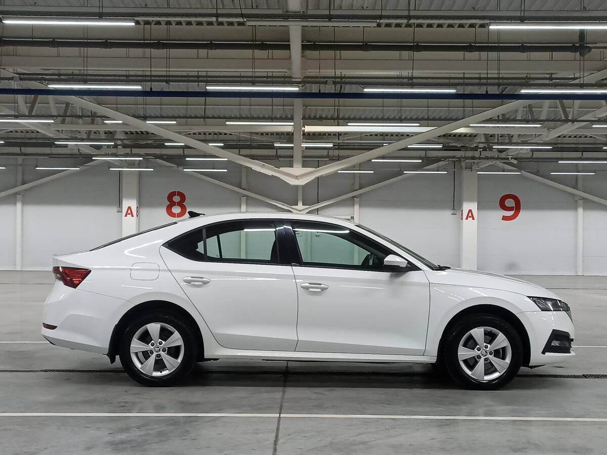 Купить Skoda Octavia, 2021, 111 178 км, фото №4