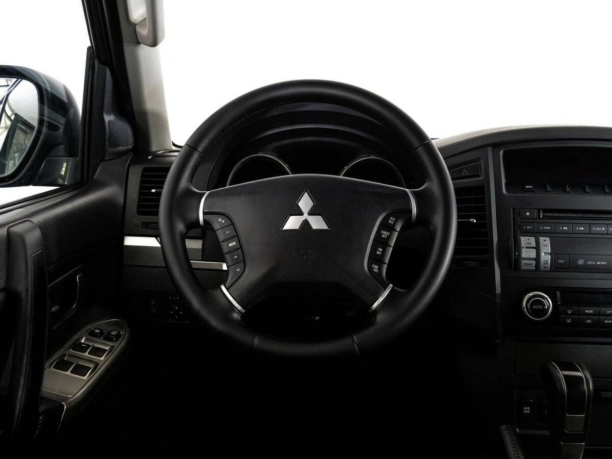 Купить Mitsubishi Pajero, 2012, 206 007 км, фото №8