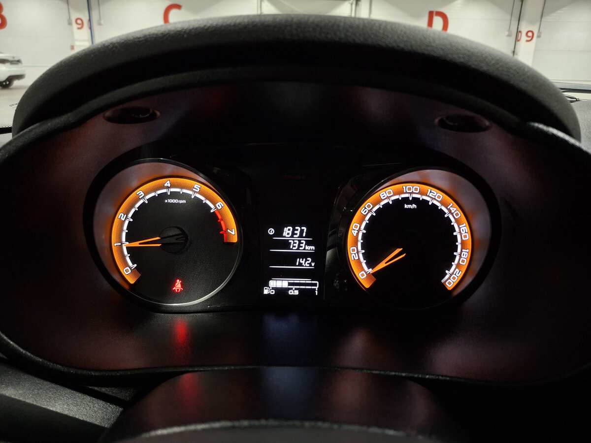 Купить Lada (ВАЗ) Granta Cross I Рестайлинг, 2023, 712 км, фото №13