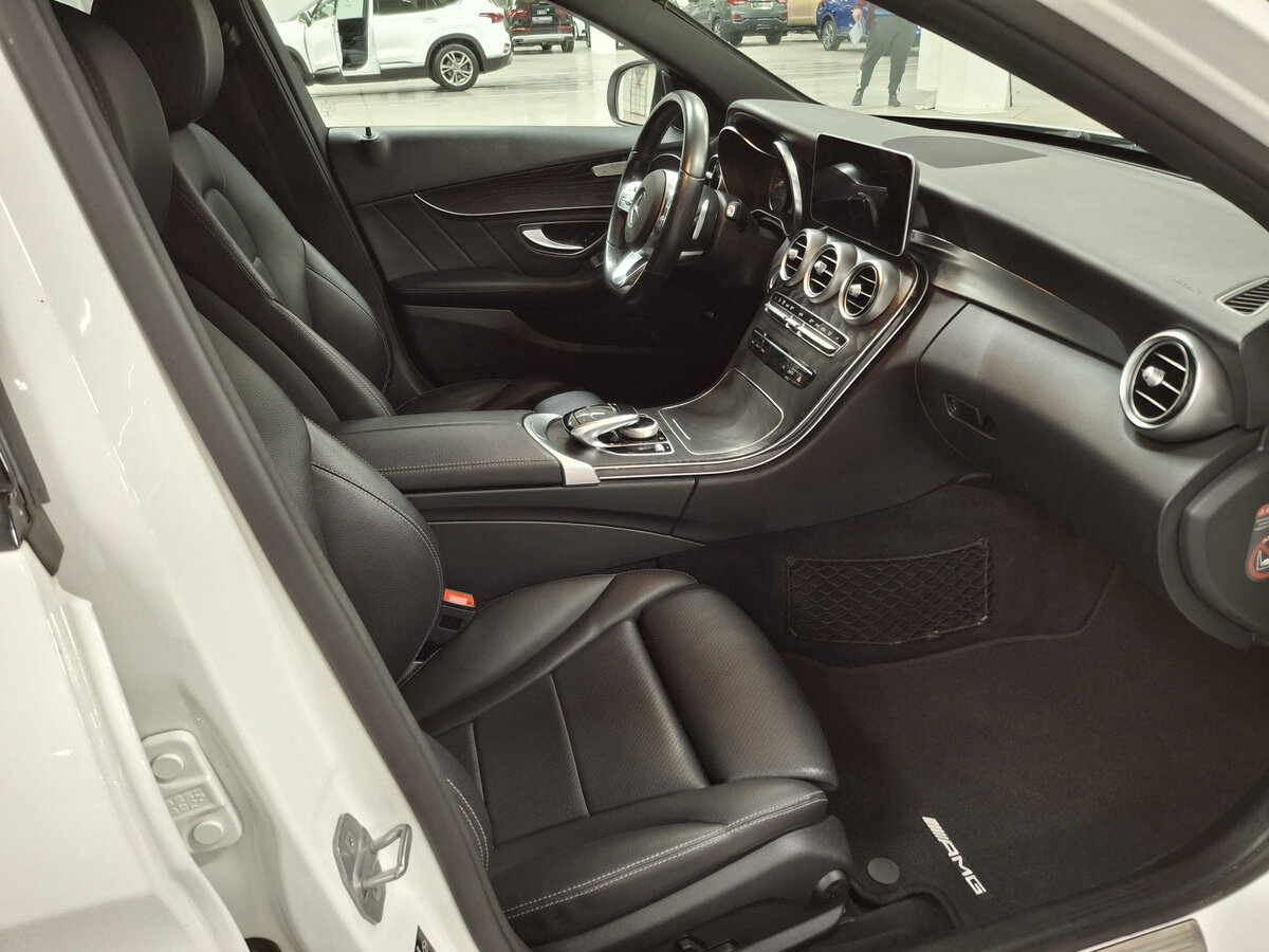 Купить Mercedes-Benz C-Класс 200 IV (W205) Рестайлинг, 2018, 85 220 км, фото №11
