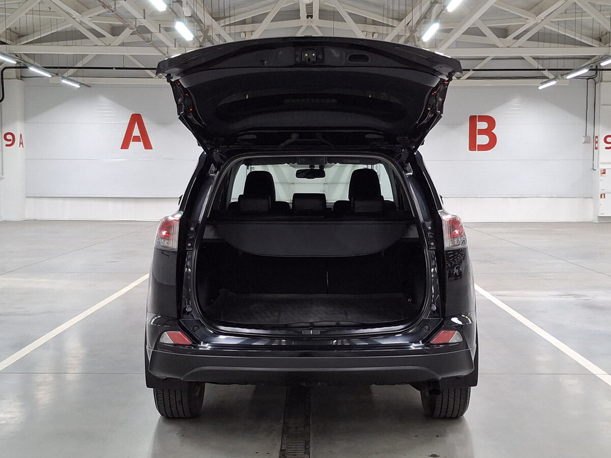 Купить Toyota RAV4 IV (XA40) Рестайлинг, 2019, 81 575 км, фото №10