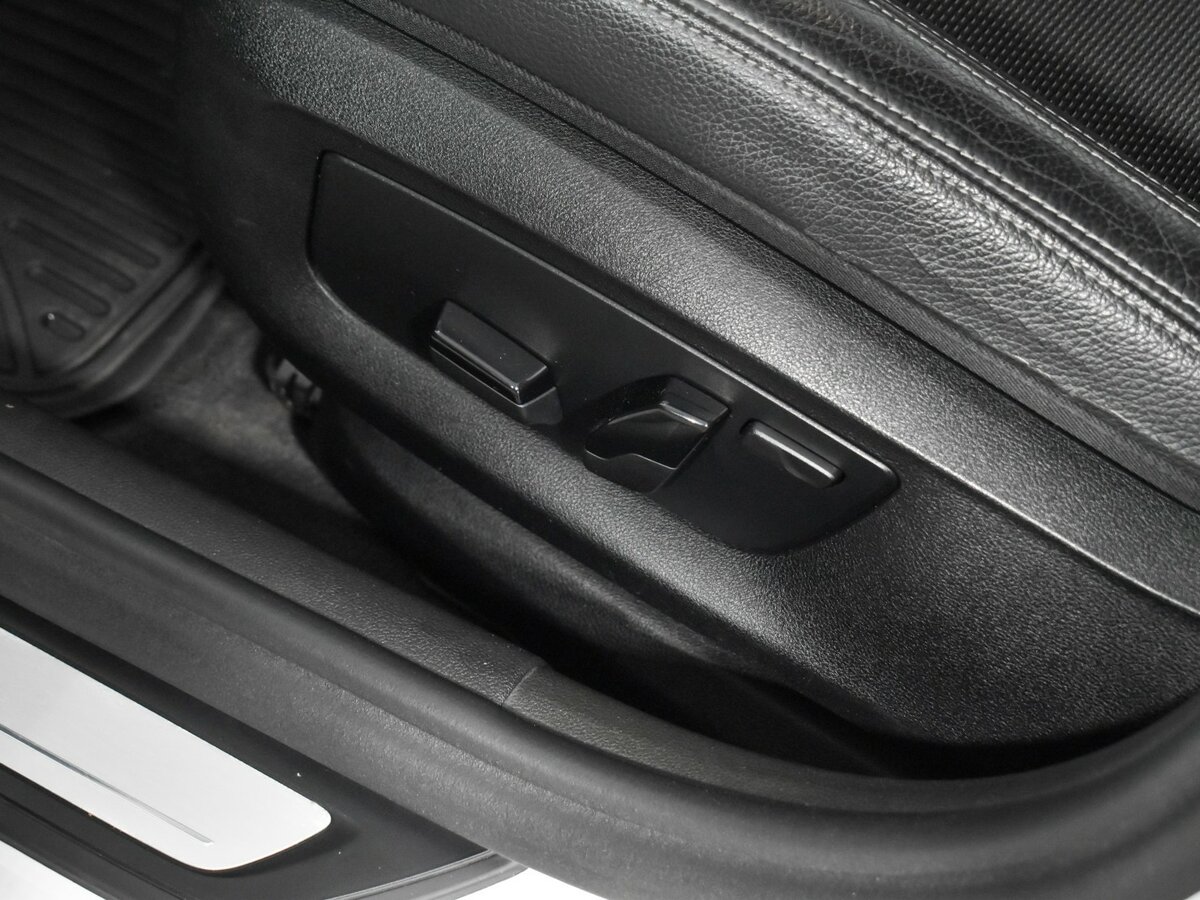 Купить BMW 5 серии 520d VII (G30/G31), 2017, 150 172 км, фото №9