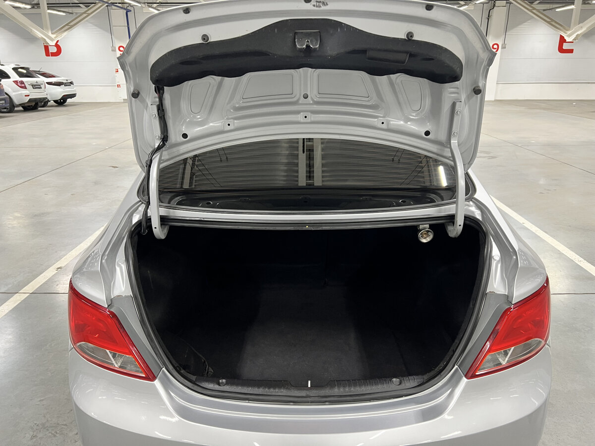 Купить Hyundai Solaris I Рестайлинг, 2015, 104 402 км, фото №10