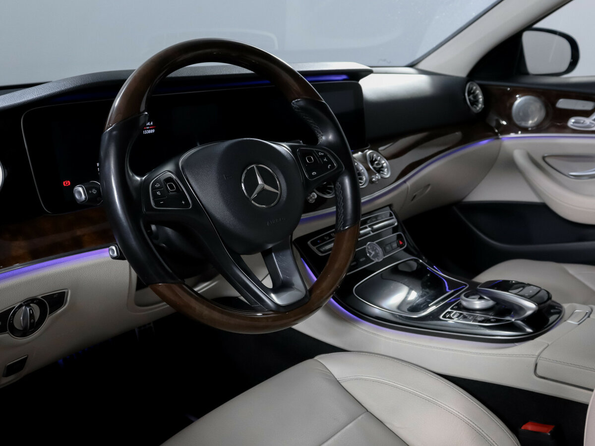 Купить Mercedes-Benz E-Класс 400 V (W213, S213, C238), 2017, 133 794 км, фото №14