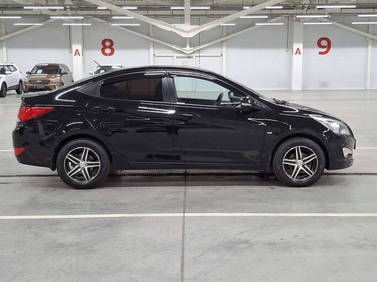 Купить Hyundai Solaris I Рестайлинг, 2016, 122 501 км, фото №4