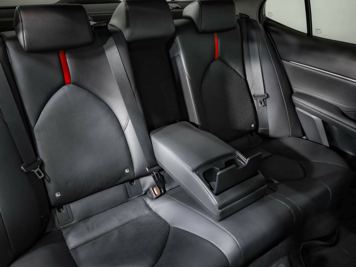 Купить Toyota Camry VIII (XV70) Рестайлинг, 2021, 142 330 км, фото №25