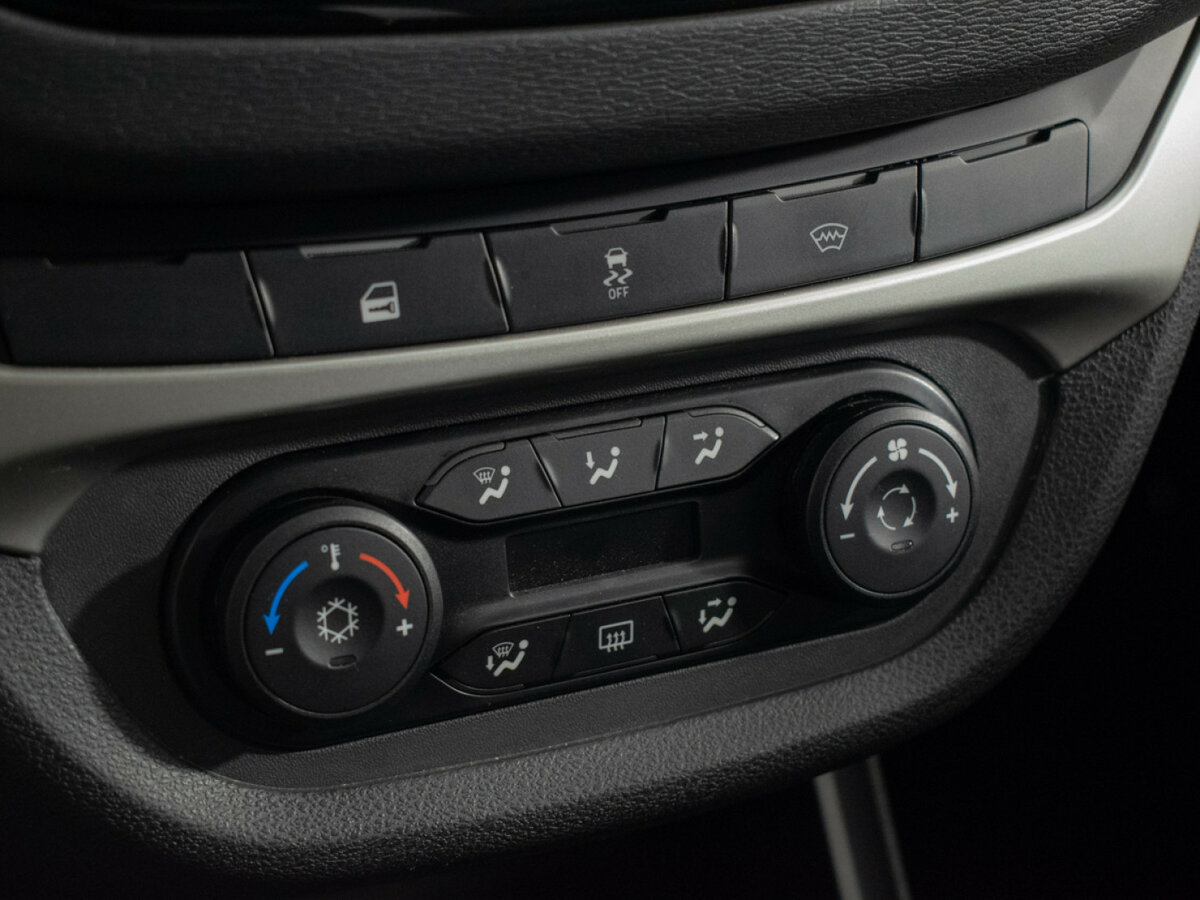 Купить Lada (ВАЗ) Vesta SW Cross I, 2021, 63 202 км, фото №15